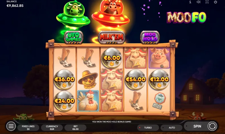 MooFo Lucky Time feature with UFO bonus games preparing to trigger